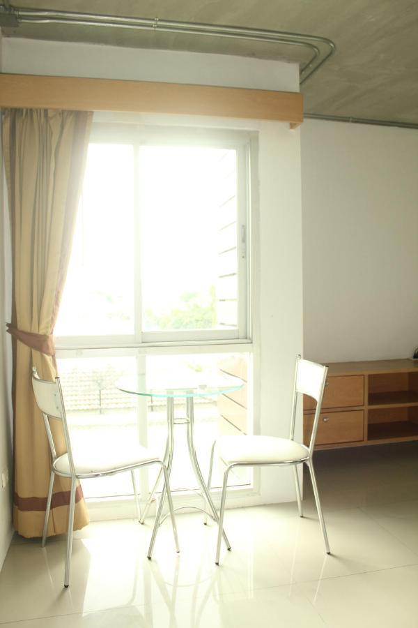 بانكوك Bansabai Sabaidee Service Apartment المظهر الخارجي الصورة